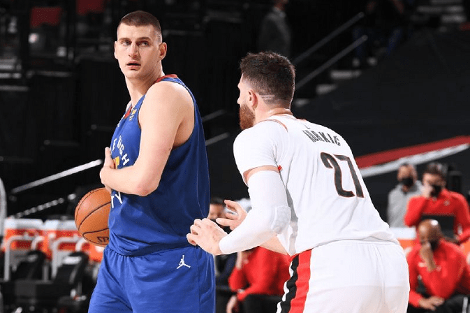 里程碑夜丹佛掘金单刀错失，中超转会期刷纪录，态度坚定，更衣室氛围转暖