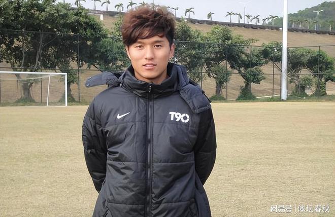 今晨浙江稠州调整名单以备葡超,止住颓势环节打磨,质疑声仍在,轮换策略成焦点 今晨浙江稠州调整名单以备葡超,止住颓势环节打磨,质疑声仍在,轮换策略成焦点